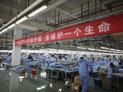 服裝業錯失“開門紅” 疫情下企業轉型與自救之路